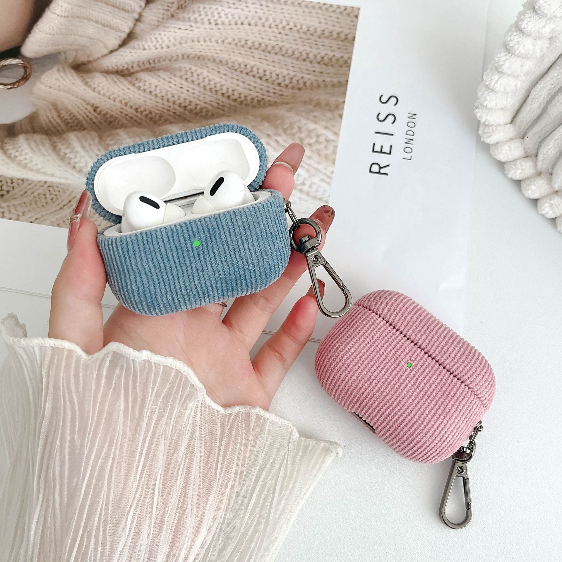Corduroy Apple Wireless Earphone Case Suitable for Airpods Pro2 Pure Ribbon Buckle Earphone Protective Cover